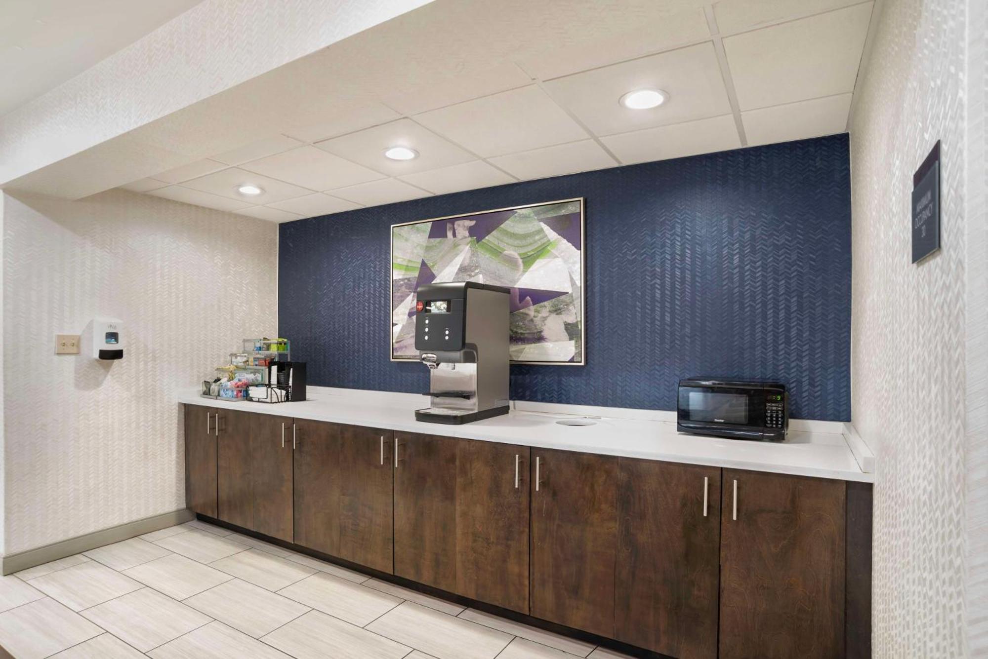 Best Western Montgomery I-85 North Εξωτερικό φωτογραφία